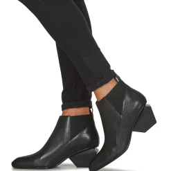 United nude - JACKY X