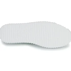 Vanessa Wu - MARILOU